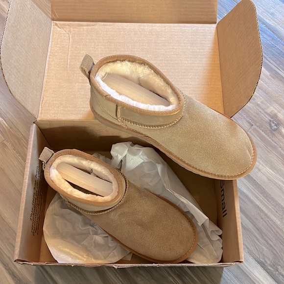 NWT Cushion sore Hip Cozy Ankle Boots🥾🏷️ - Picture 2 of 7